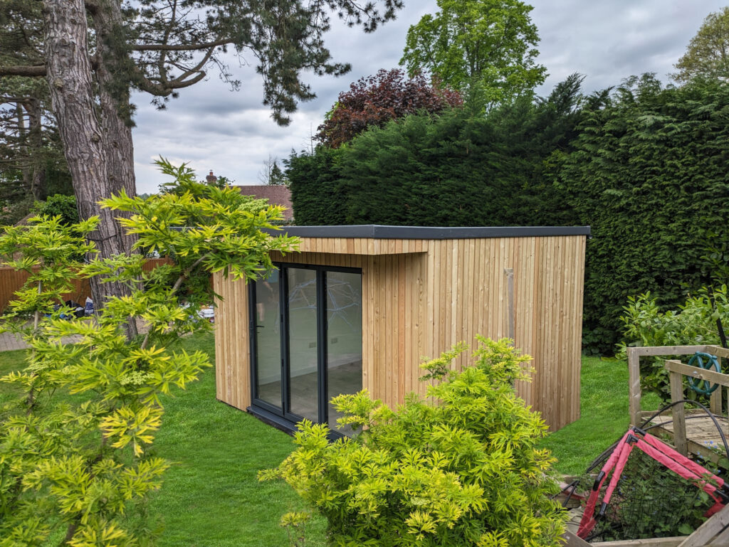 Oxted garden room with GRP roof